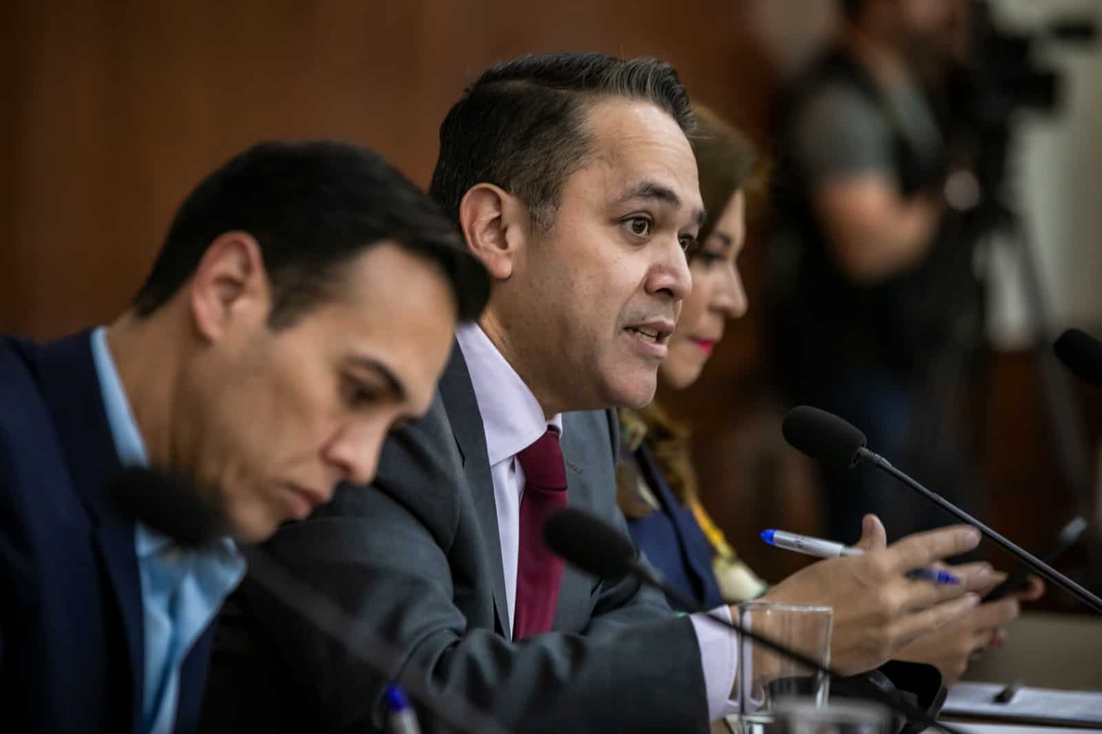 Informó que se redujo en 704 millones de pesos la deuda heredada de anteriores administraciones, tanto al IPES como al ISSSTESIN