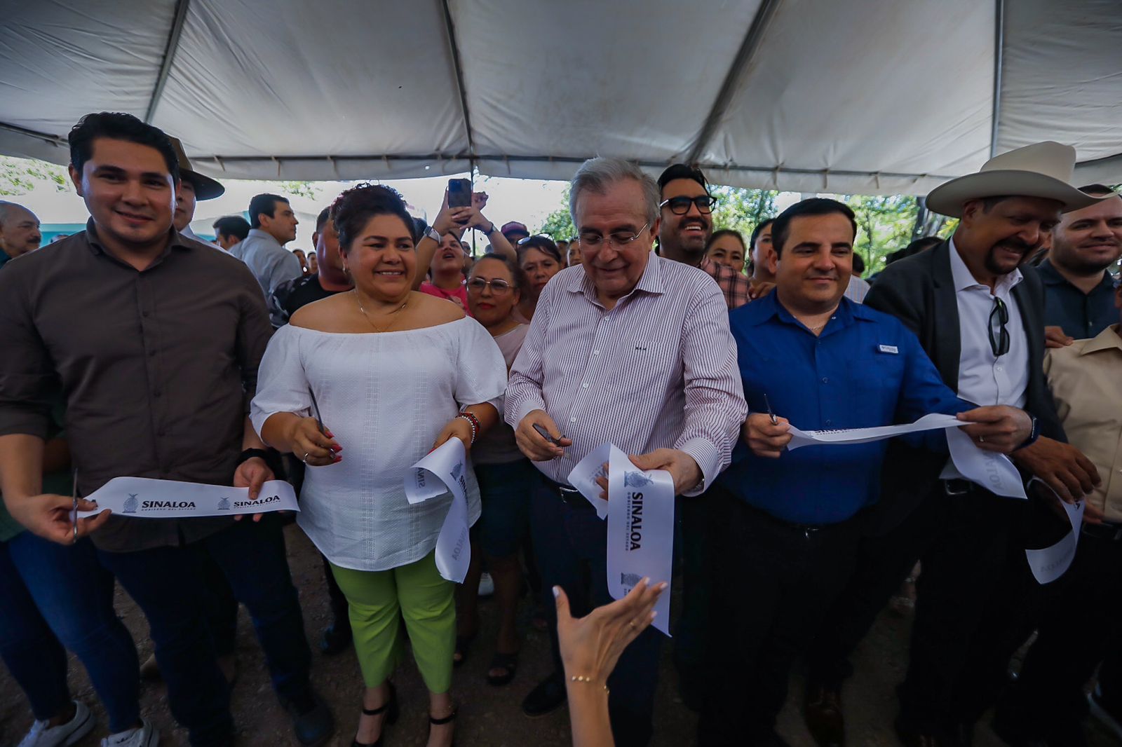Rocha escuchó y atendió las peticiones de las y los pobladores de las sindicaturas de Costa Rica y de El Salado