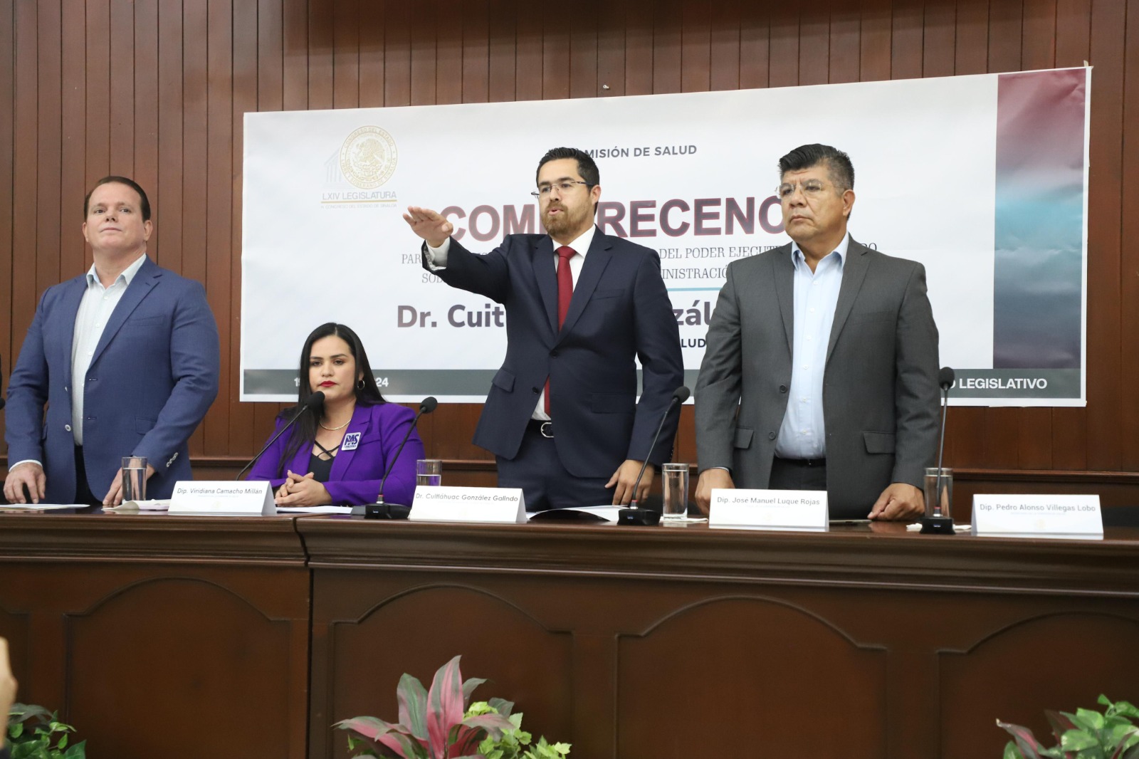 Adicionalmente, se destinaron 320 millones de pesos para el equipamiento de 152 unidades beneficiadas con instrumental y equipamiento médico con IMSS BIENESTAR y 232 con INSABI.
